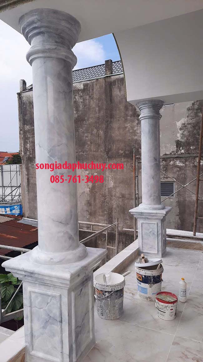 cột giả vân đá 