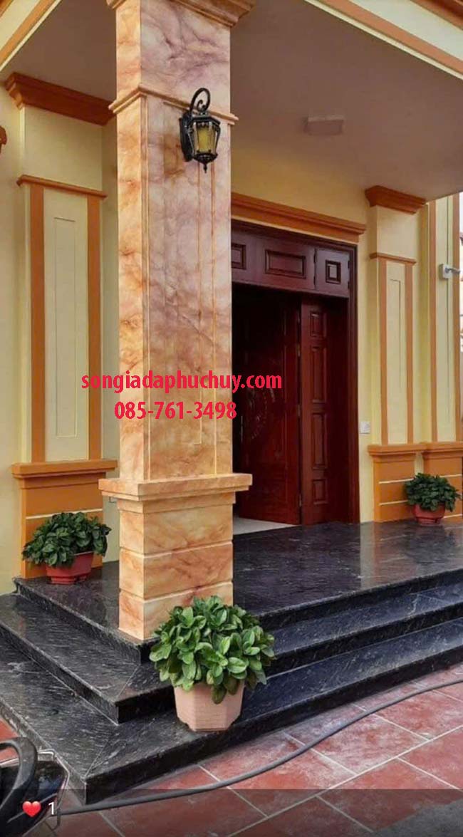 cột giả cẩm thạch nâu vàng