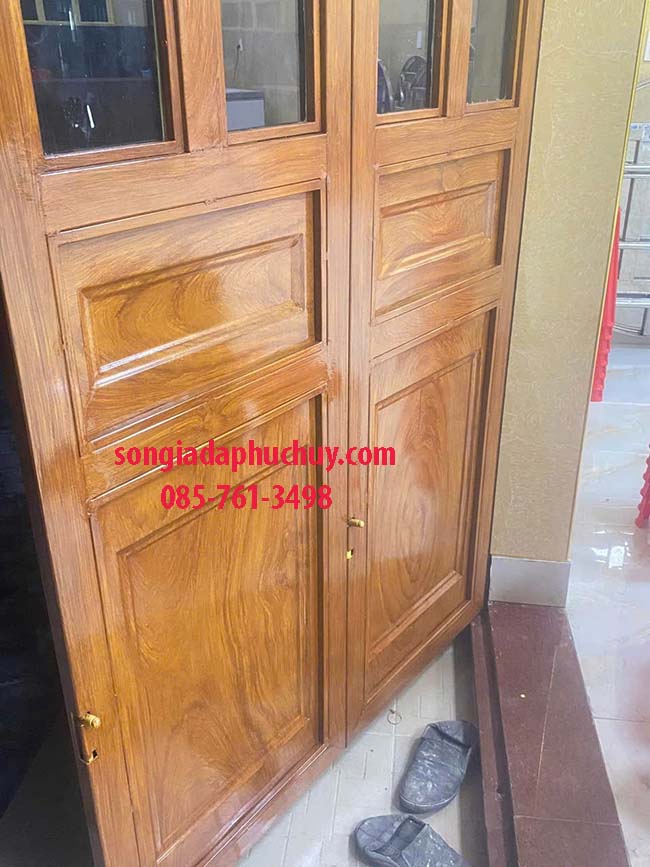 cửa sắt sơn giả gỗ