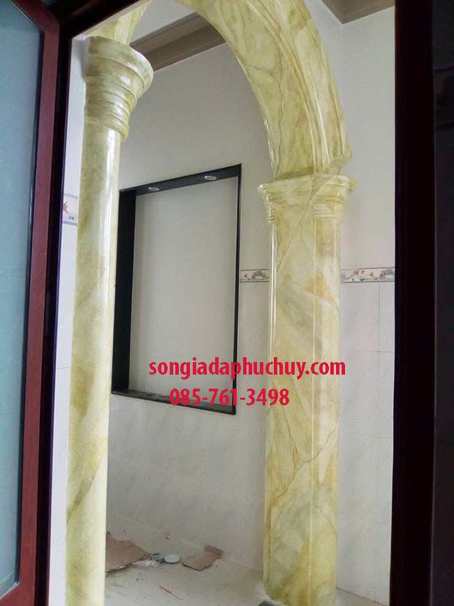 trang trí giả đá trong nhà
