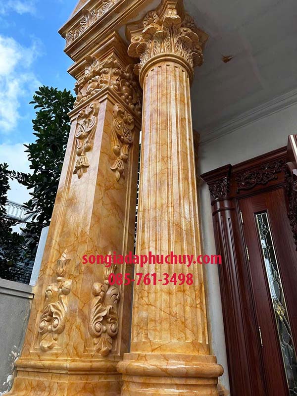 cột giả đá màu vàng