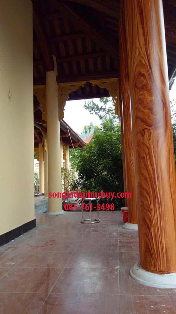 thi công sơn giả gỗ