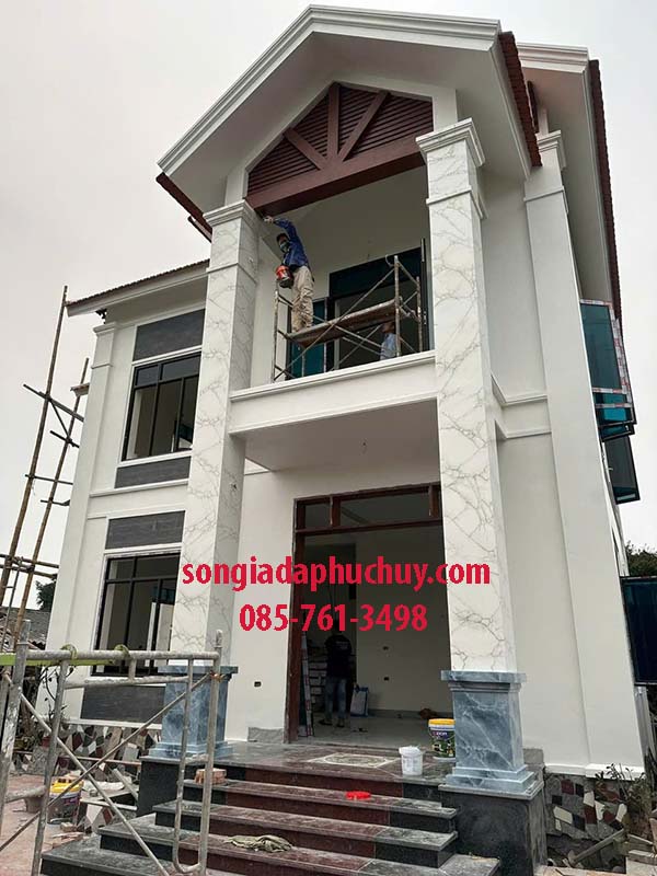 sơn giả đá ngoài trời