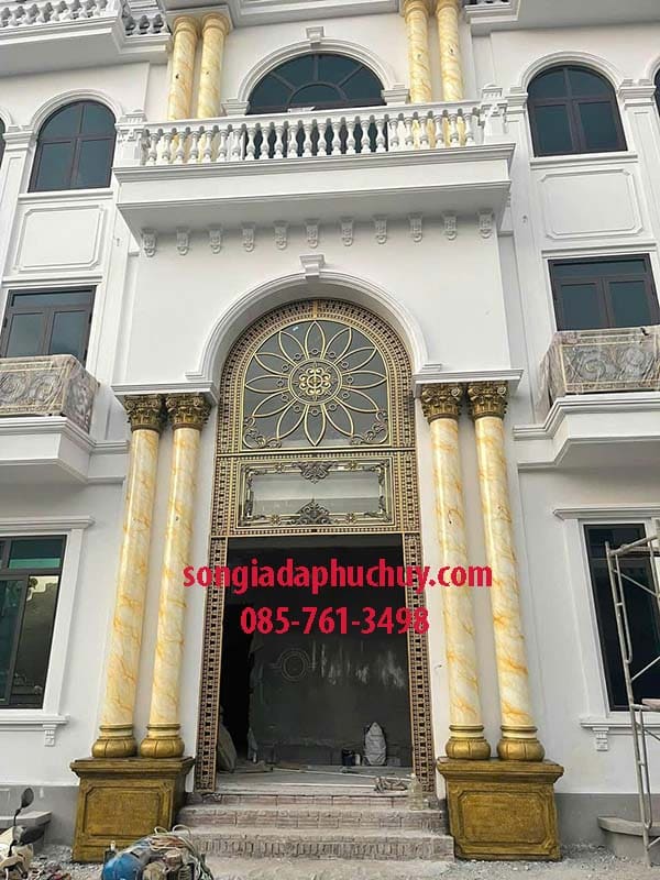sơn cột giả đá ngoài trời
