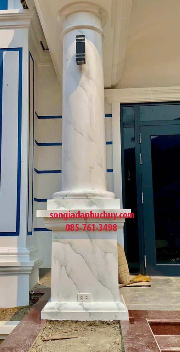 cột giả đá ngoài trời