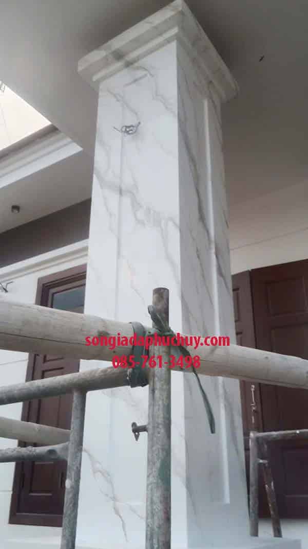 cột vuông sơn giả đá