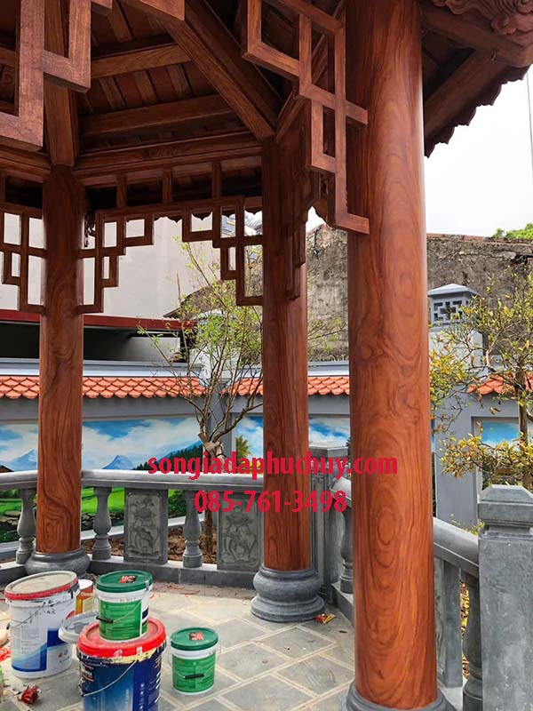 mẫu cột vân gỗ đẹp