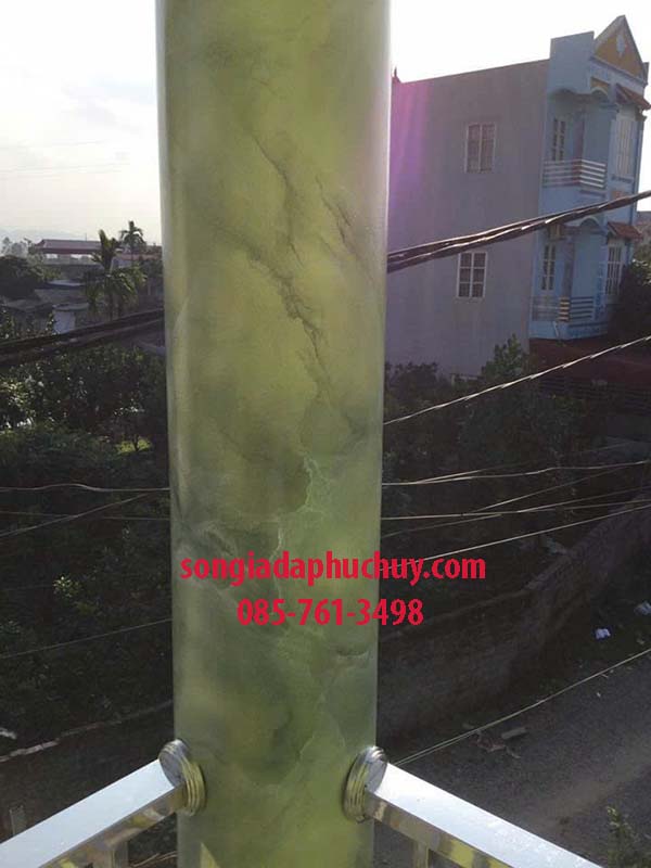 cột sơn giả đá cẩm thạch