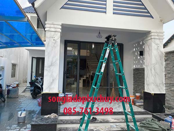 cột vuông giả đá đẹp