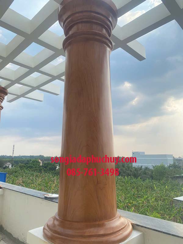 mẫu cột giả gỗ đẹp