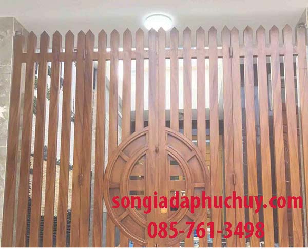 sơn giả gỗ cửa sắt hộp