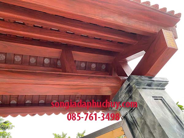 cổng giả gỗ nghệ thuật