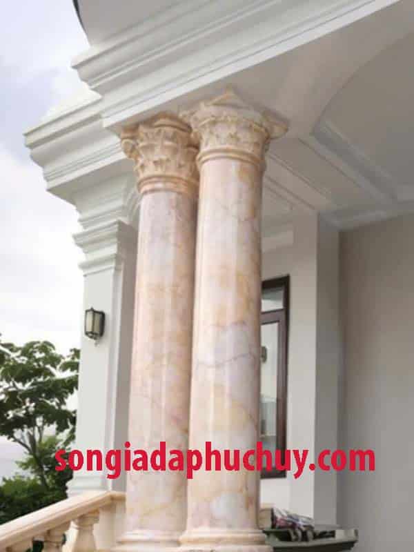 cột cẩm thạch nhẹ nhàng phù hợp cho nhà biệt thự