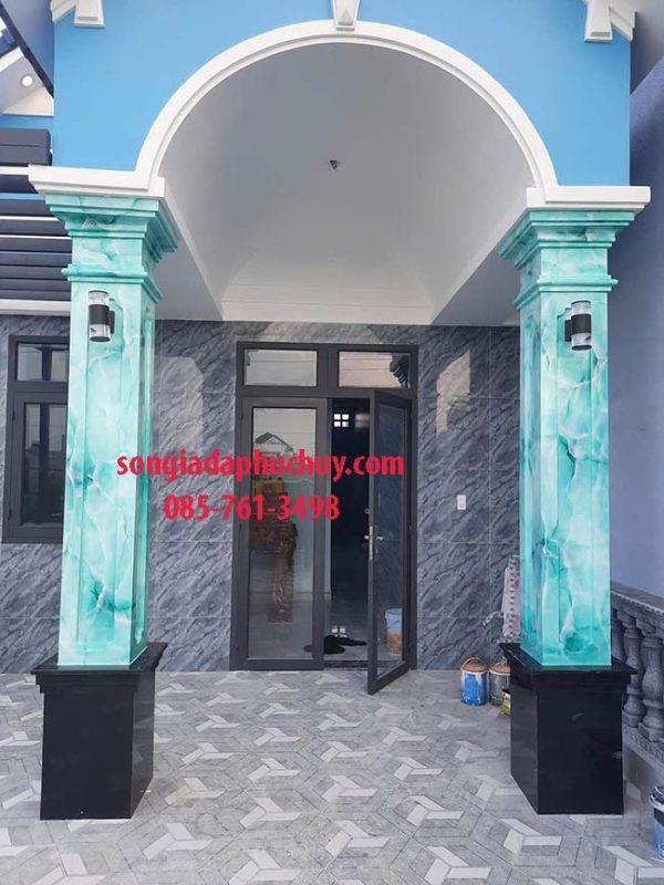 cột vuông giả đá xanh ngọc