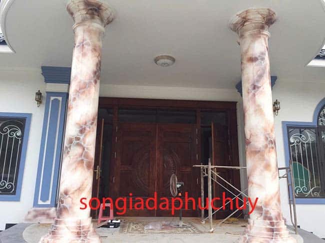 cột mẫu bảng giá sơn giả đá Phúc Huy