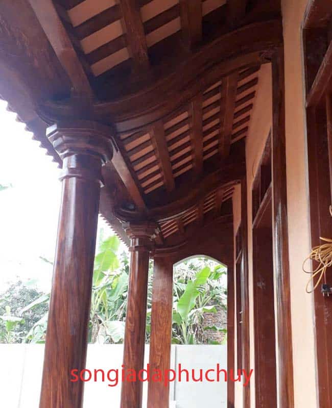 sơn giả vân gỗ cột ngoài trời