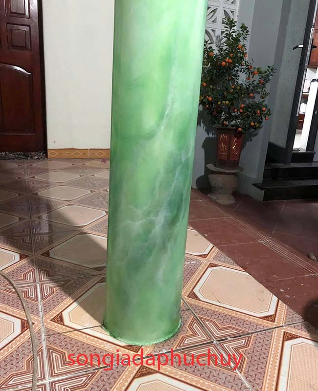 cột trong nhà sơn vân đá màu xanh