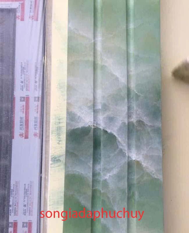 Cột vuông sơn giả đá màu xanh 3d