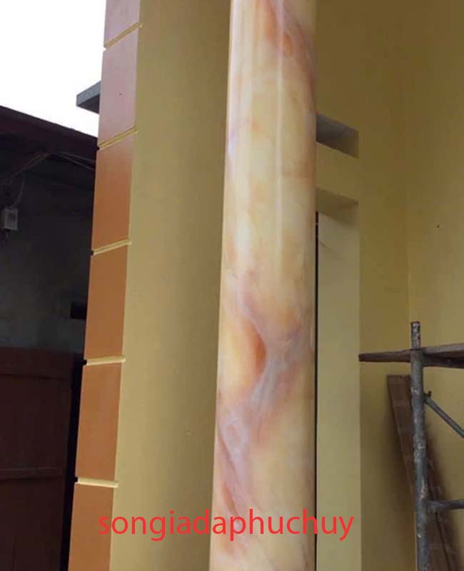 cột tròn sơn giả đá 3d