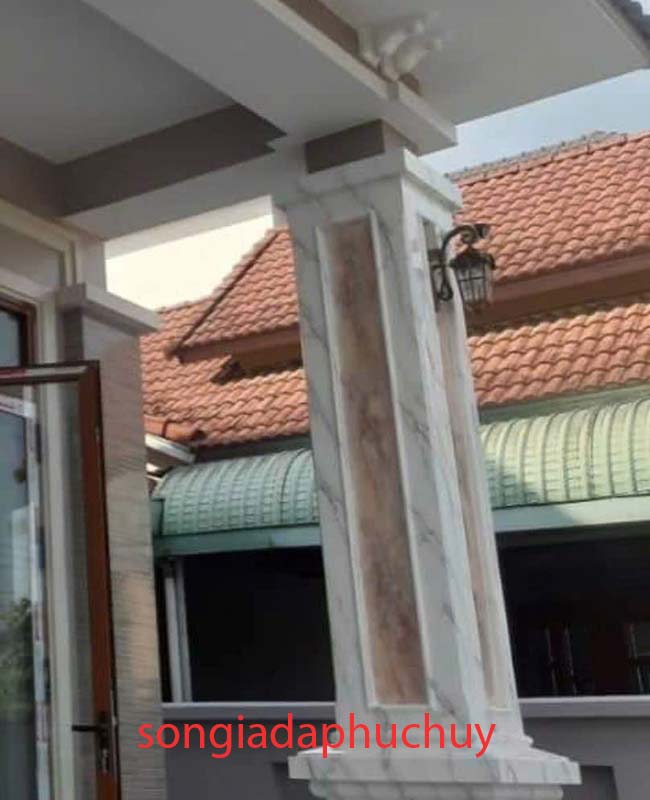 sơn giả đá cột vuông ngoài trời