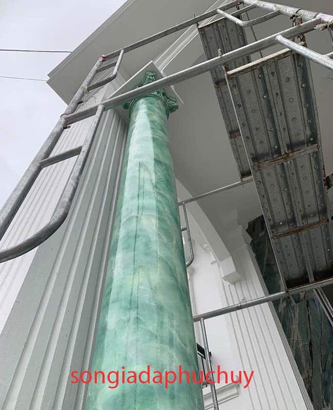 Thi Công cột ngoài trời sơn giả đá 3D