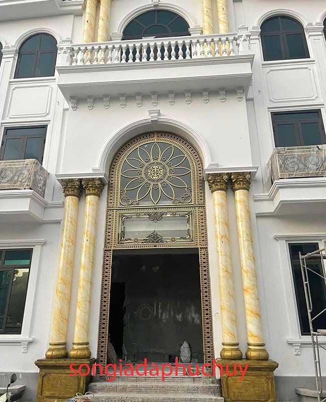 sơn giả đá 3d màu vàng cho cột ngoài trời