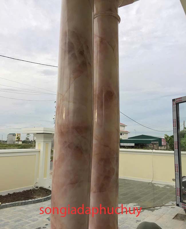 mẫu cột tròn ngoài trời sơn giả đá