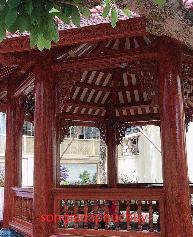 công trình thi công sơn giả gỗ tại Bình Phước