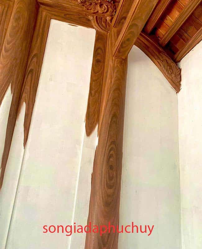 Sơn giả vân gỗ tại Biên Hòa