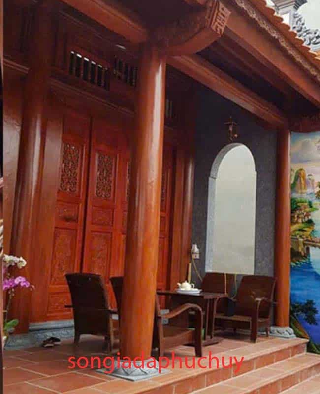 Sơn giả gỗ ngoài trời tại Long An